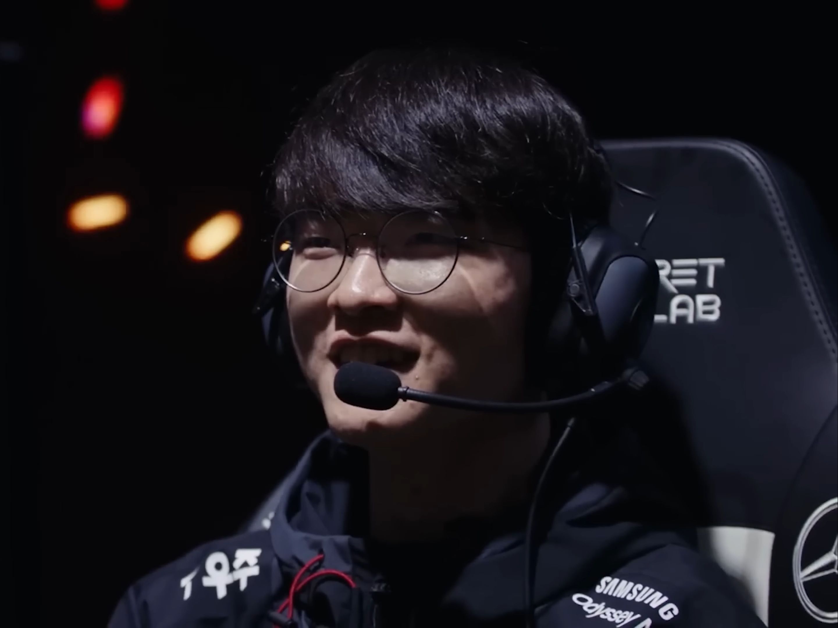 官方微博宣布夏季赛主场套餐：售价2888元，今晚开售