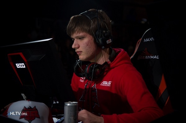 炸金花不是一直要跟（玩炸金花不必每次都跟注）